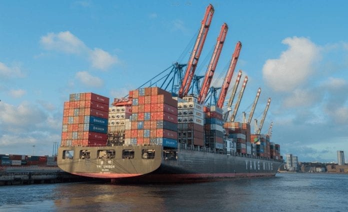 Screenshot_2019-05-15 Free Image on Pixabay - Container Ship, Frachtschiff