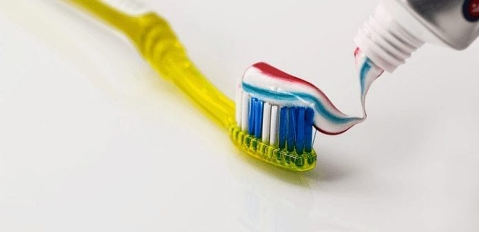 Screenshot_2019-05-15 Free Image on Pixabay - Toothbrush, Toothpaste, Dental Care