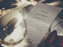 10 Innovative Ways to Invite Guests at Your Wedding Invitation Card Photo
