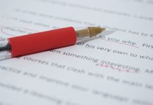 How to Choose Reliable Custom Essay Writing Service?