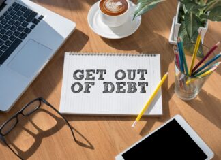 Cut Your Losses: How to Get Out of Debt Despite a Bad Credit Score