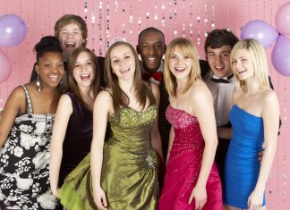 End the School Year in Style: How to Choose the Best Prom Dress Colors for Your Skin Tone