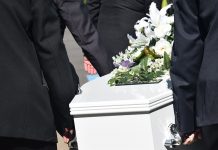 Placing Items in the Casket – One Way to Cope with Grief