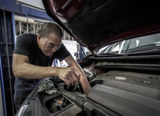 Are You Wondering How to Maintain a Car? Here Are 5 Top Tips