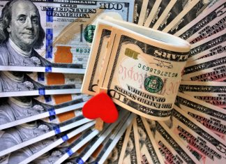 Making Money: How to Effectively Bill and Collect Payment From Your Customers