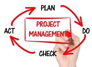 What growth prospect does a diploma in project management offer?