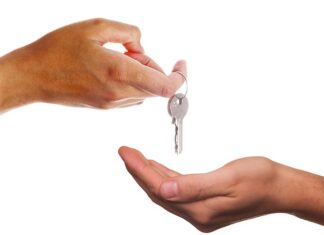 8 Things to Do When a Tenant Vacates: A Checklist for Landlords