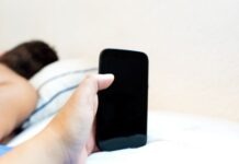 How to Track Your Boyfriend’s Phone without Him Knowing?