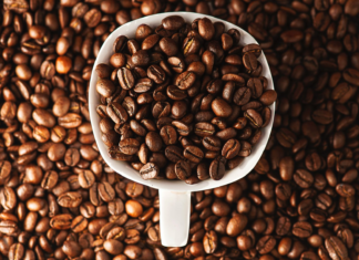 Roasted Arabica Coffee Beans: Rich and Aromatic