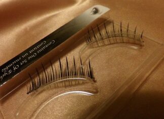 Why Choose Custom Eyelash Packaging For Your Business In 2021?