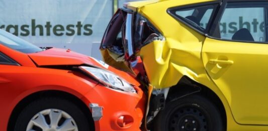 5 Tips for Choosing a Car Crash Attorney