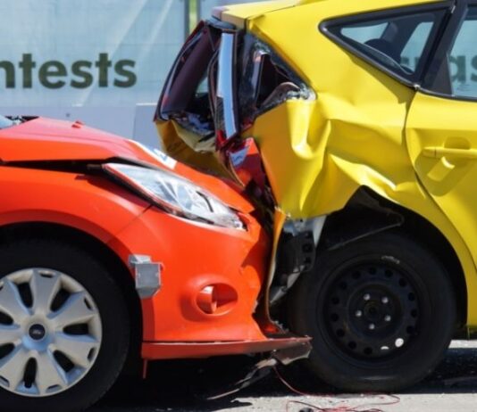 5 Tips for Choosing a Car Crash Attorney