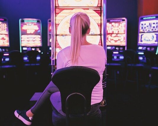 How To Have Fun Playing Casinos Online