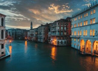 Advantages of buying property in Italy