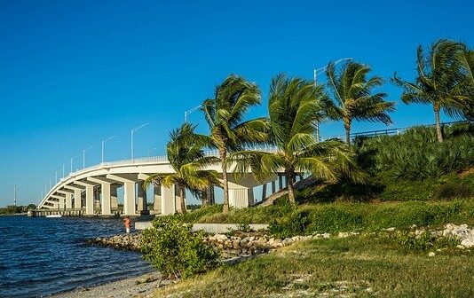 8 Factors to Consider Before Booking a Hotel in Marco Island