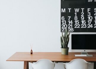 Shop Online and Save Money on a Dinette Table Set