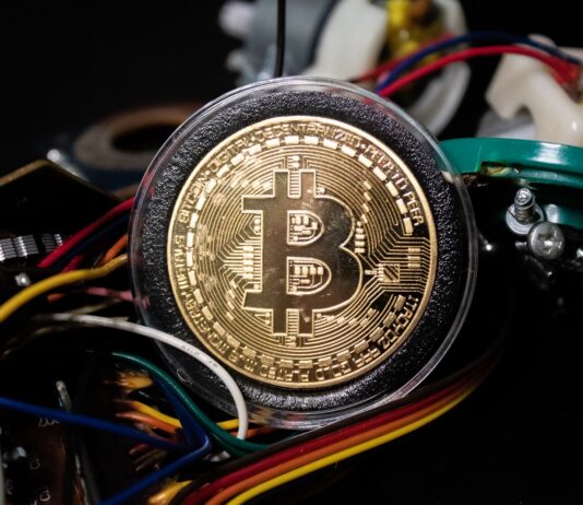 Things To Keep In Mind Before Choosing The Best Mining Pool gold and black round ornament