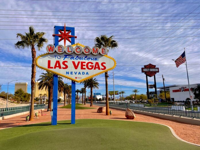 Photo by David Lusvardi welcome to fabulous las vegas nevada signage