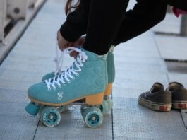 Key Features Of Roller Skating Shoes blue-and-white roller skates