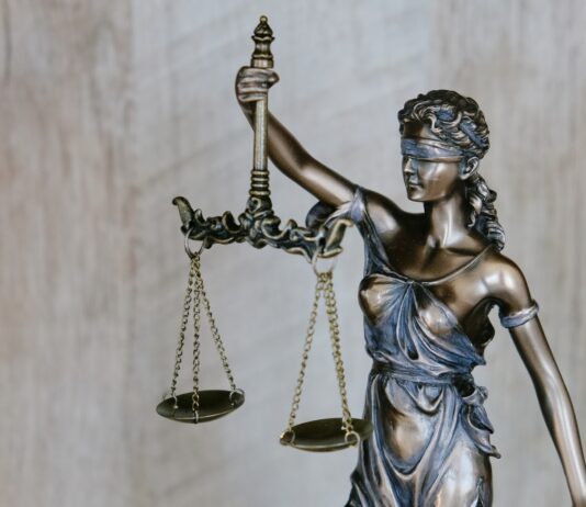 What Kinds of Injuries Does a Personal Injury Suit Usually Involve? woman holding sword statue during daytime