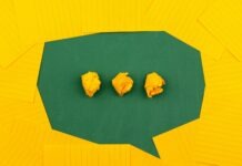 How Can Text to Speech Support the Learning Process? three crumpled yellow papers on green surface surrounded by yellow lined papers