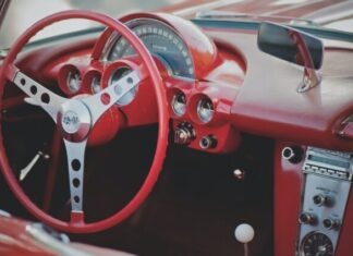 7 Signs Your Car Cannot Be Used Anymore closeup photo of car steering wheel