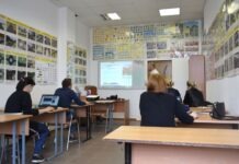 Challenges and Opportunities in the Context of Internationalization of Higher Education people sitting inside room