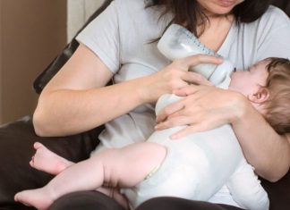 How to Choose Baby Food for an Infant With Allergies?