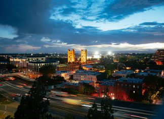 Compare Cities: Sacramento vs Fresno, 2022