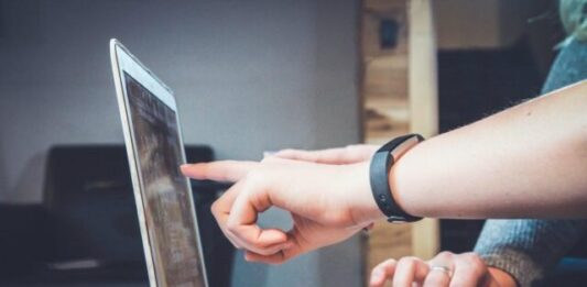 How to Avoid Fraudulent Writing Services