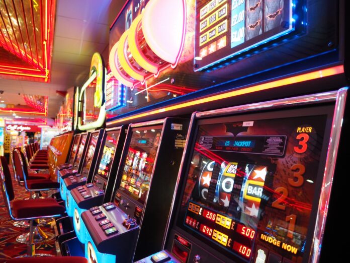 Photo by Lee Thomas black and red arcade machine
