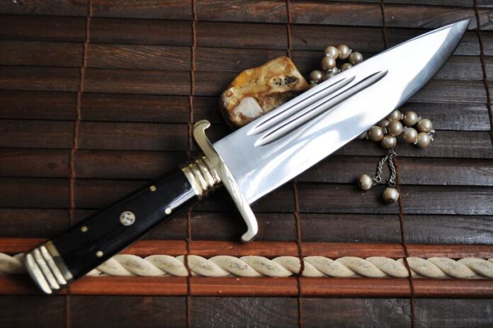 handmade-hunting-knife-hand-forged-o1-tool-steel-4295-817-p