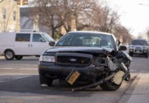 Unavoidable reasons to appoint a car accident attorney black Ford car