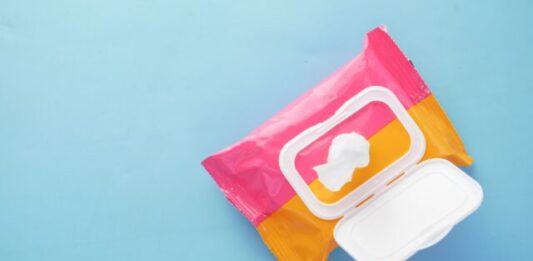 6 Occasions Where Travel Wipes Can Save the Day