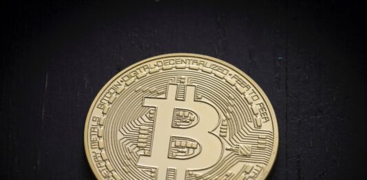 How to compare bitcoin with DOGE? Bitcoin