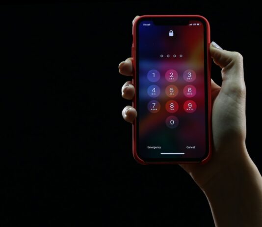 How to Choose the Best Password Manager Apps switched-on iPhone