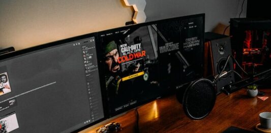 6 Top Video Game Series You Can Play Online black flat screen computer monitor turned on beside black computer keyboard