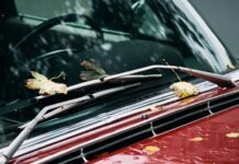 The Differences Between Duralast Bosch Windshield Wipers leaves on vehicle