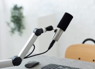 How to Level Up Your Experience with The Perfect Microphone for Gaming a microphone on a desk