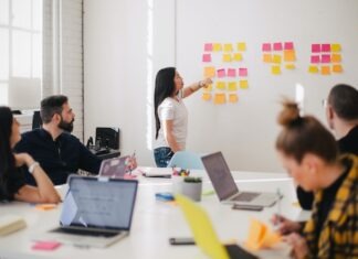 5 Ways Education Prepares Students for an Ever-Changing Career Landscape