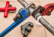 Common Signs of Plumbing Leaks in Georgetown, TX Homes plumbing, pipe, wrenches
