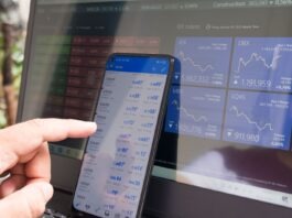 Navigating the Currency Markets: Your Guide to Forex CFDs in Australia black android smartphone turned on screen