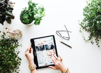 Why an Online Store Needs a Blog person using black tablet computer