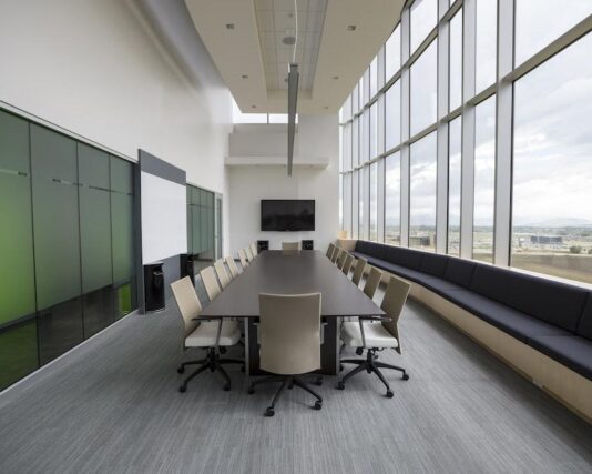 Glass Conference Rooms for Flexible and Agile Workspaces
