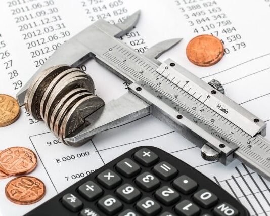 To Acheive Being Truly Debt-Free, Avoid These Mistakes savings, budget, investment