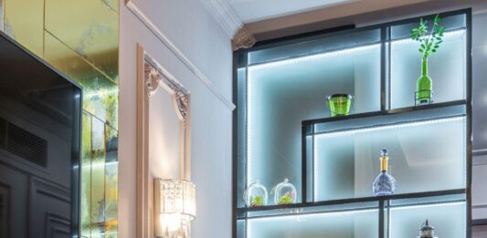 Are Glass Shelves a Good Idea?