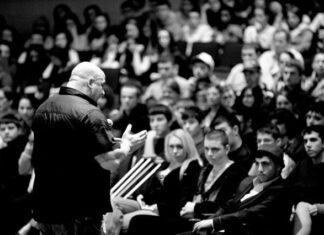 Qualities of a Good Motivational Speaker Motivational speaker 1080P, 2K, 4K, 5K HD wallpapers free download | Wallpaper Flare