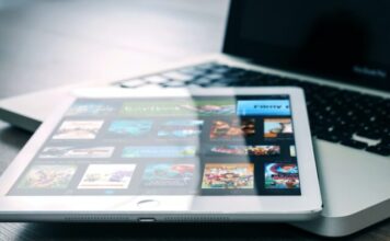 The Best Educational Apps for Students: A Comprehensive Guide silver iPad on top of MacBook Pro