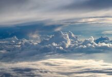 How Does Photo Editing Software Handle High-Resolution Images? clouds, nature, sky