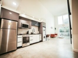 How to Find the Best Deals on Appliances and Gadgets Online: A Primer brown wooden kitchen cabinet near white wall